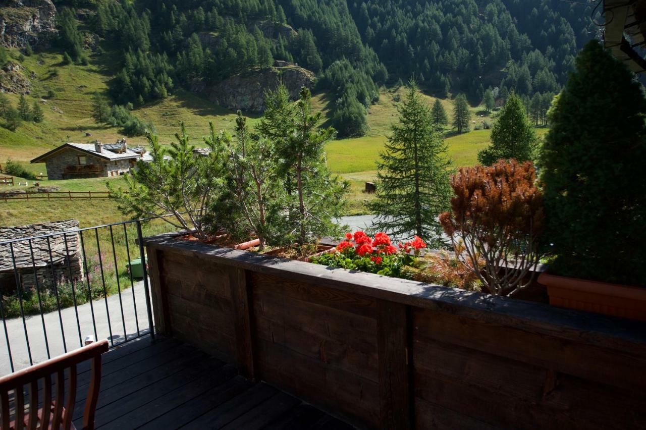 Les Neiges D'Antan Hotel Breuil-Cervinia Exterior photo